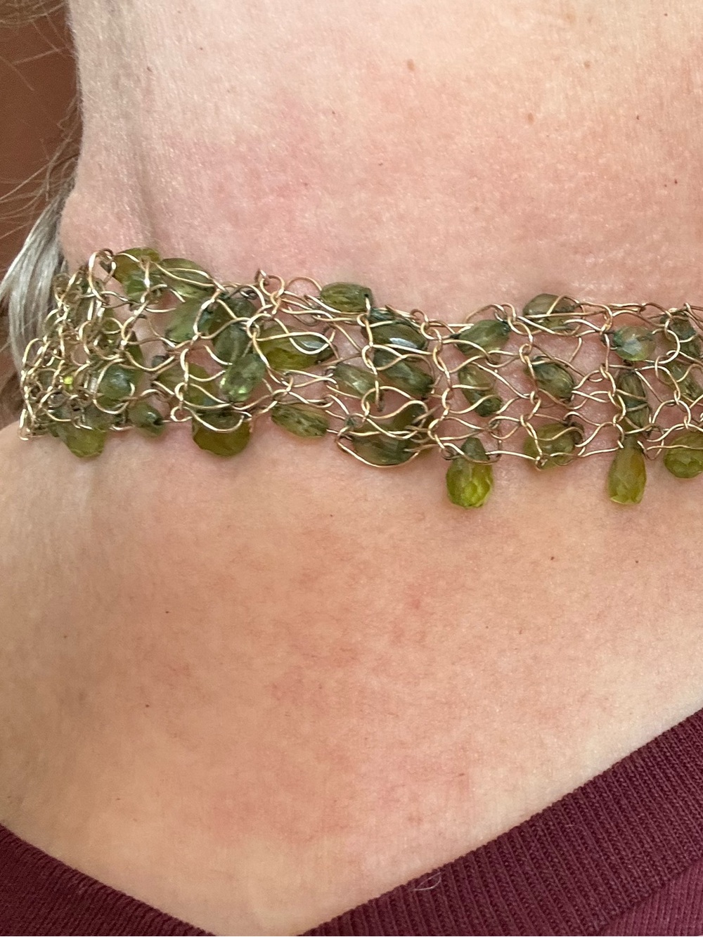 Artisan Gold Wire-Peridot Choker Necklace with over 100 peridot gems - Picture 6 of 9